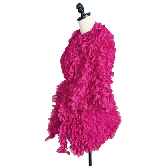 Zara Limited Edition Fuchsia Pink Ruffle Coat | MEDIUM - Picture 6 of 14
